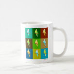 Parakeets tricolores con diseño terroso del color tazas de café