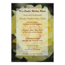 Pares del rosa amarillo que casan la invitación de