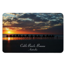 Paseo del camello de la puesta del sol, Broome, Au Imanes
