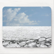 Paseo en el hielo - hielo báltico y cielo azul Mou