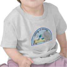 Pato y elefante que cuidan y que comparten a la fi camiseta