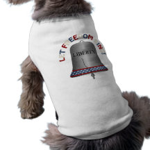 Patriótico y 4to de los regalos y de las camisetas camisa de mascota