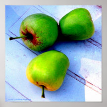 PEQUEÑAS MANZANAS VERDES EN AZUL POSTERS