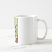 Pequeño gatito taza de café