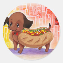 Perrito caliente en el lindo Kitschy de la ciudad Etiqueta Redonda