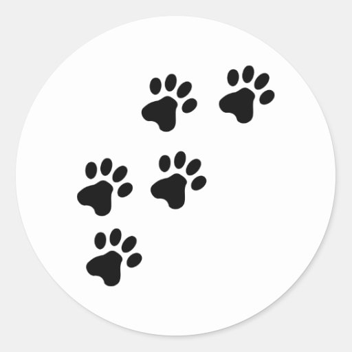 perrito lindo negro de las patas del perro etiquetas de Zazzle.