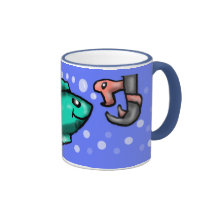 Pescados y gusano taza de café