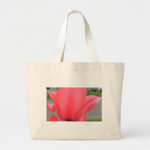 Pétalos de un tulipán bolsas de mano