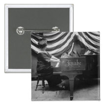 Pianista patriótico, los años 20 pins