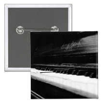 Piano viejo pin