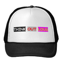 Piense hacia fuera ruidosamente gorras