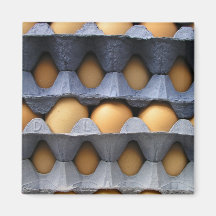 Pila de huevos imán