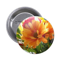 Pin anaranjado de la flor