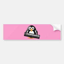 Pingüino con el piano etiqueta de parachoque