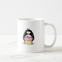 Pingüino del cumpleaños con la magdalena taza