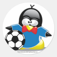 Pingüino del fútbol pegatina redonda