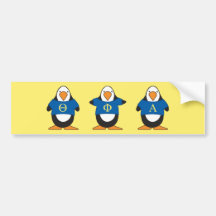 Pingüinos con el camisetas etiqueta de parachoque