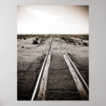 Pistas en el desierto posters