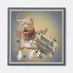 Pitbull se guarda de los regalos del ángel de guar imán para frigorifico