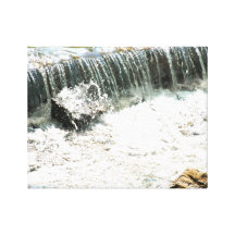 Poca cascada lona estirada galerias