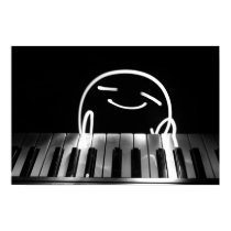 Poco pianista posters