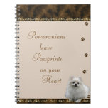 Pomeranian Pawrints en su ~brown del cuaderno del 
