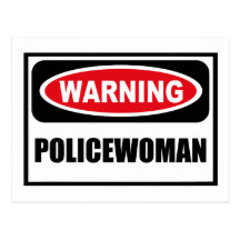 Postal amonestadora de la MUJER POLICÍA