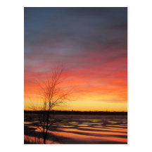Postal de la puesta del sol del lago ice