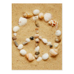 Postal del signo de la paz del Seashell