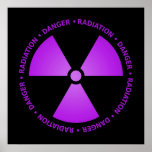 Poster púrpura del símbolo de la radiación