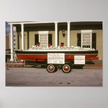 Poster retro del modelo de la cera del RMS Queen M