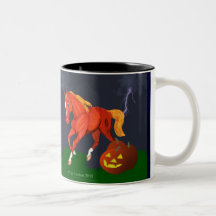 Potro de Halloween con las linternas de Jack "o" Taza