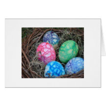 PRIMAVERA Y PASCUA FELICES VÍA LOS HUEVOS BONITOS  TARJETON