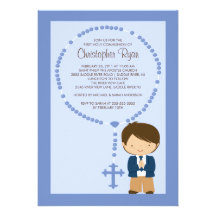Primer azul del muchacho de la invitación de la co