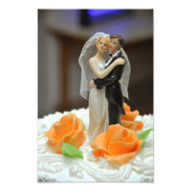 Primero del pastel de bodas de novia y del novio impresiones fotográficas