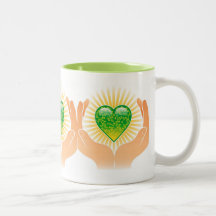 Proteja la taza del corazón de la tierra