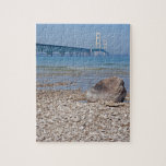 Puente de Mackinac con rompecabezas de la roca puzzles