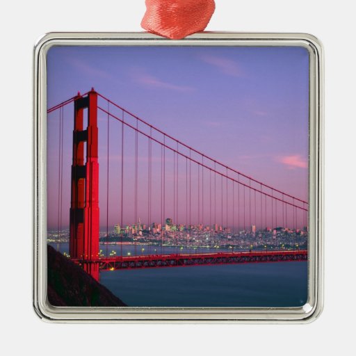 Puente Golden Gate, San Francisco, California, 7 Adornos