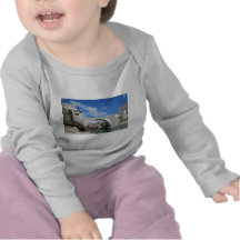 Puente viejo en Mostar Camisetas