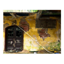 Puerta a arruinar postales