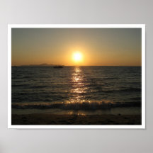 Puesta del sol… Chonburi, Tailandia de la playa de Poster