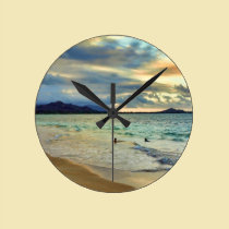 Puesta del sol de la isla hawaiana reloj de pared