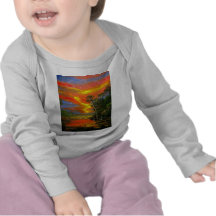 Puesta del sol del cielo del fuego camisetas