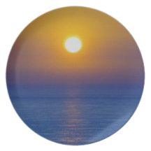 Puesta del sol del norte .1. de la nube de la ceni plato para fiesta