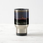 Puesta del sol en taza del viaje de África