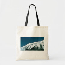 Puntos verdes en nieve fresca bolsa