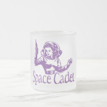 Púrpura del cadete del espacio taza
