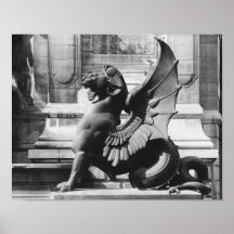Quimeras de la fuente del St. Miguel, París Poster
