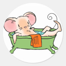 Ratón en una bañera etiqueta redonda