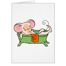 Ratón en una bañera felicitación